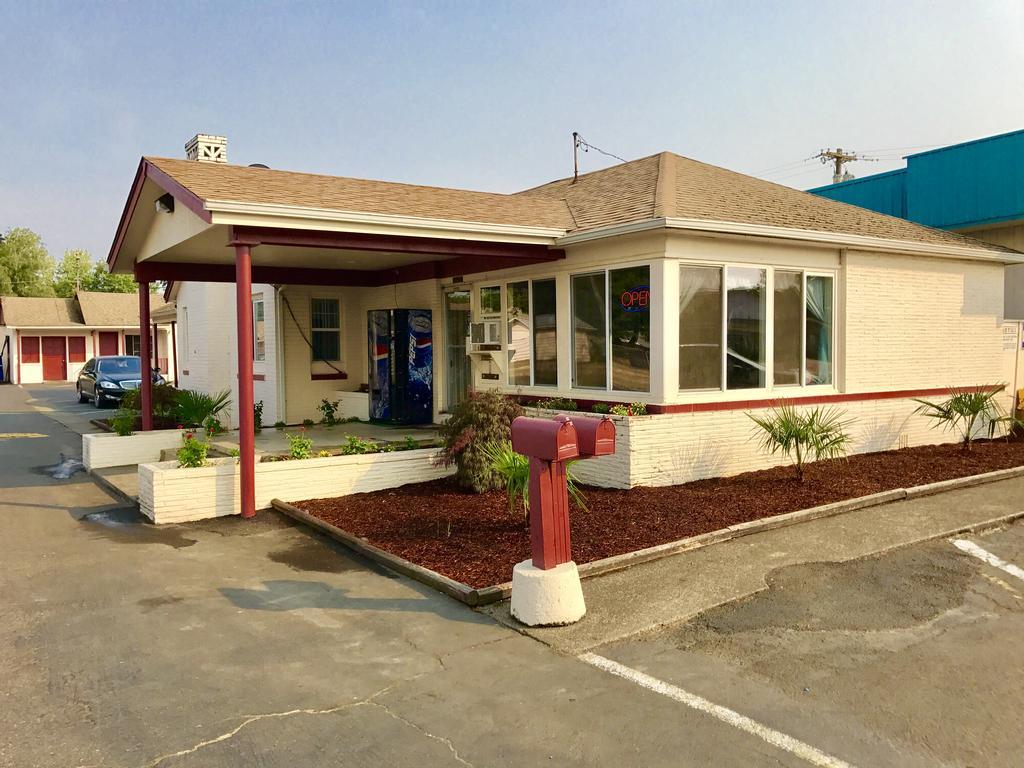 Travelers Inn Motel Salem Exterior foto